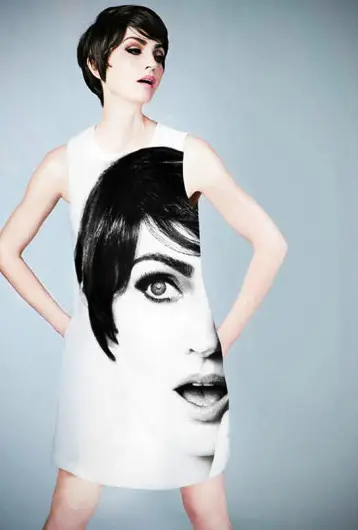 Lisa Perry's Selfie dress