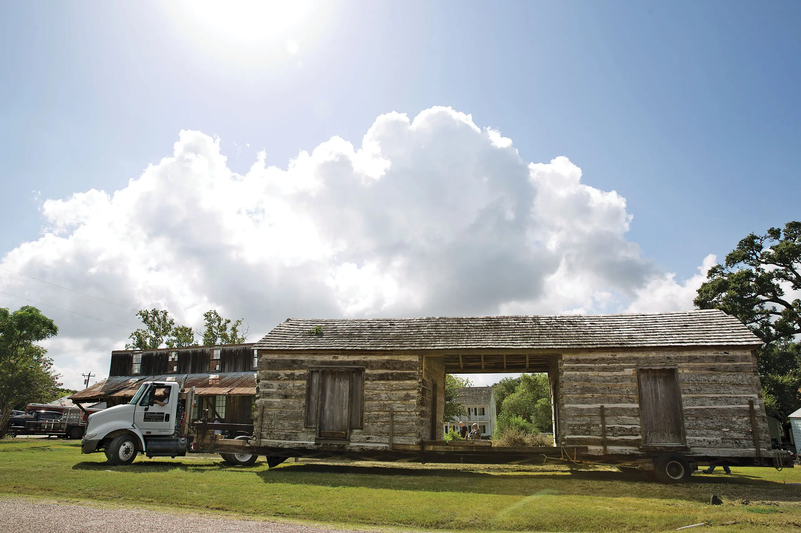 Yoakum House Moving in transit.