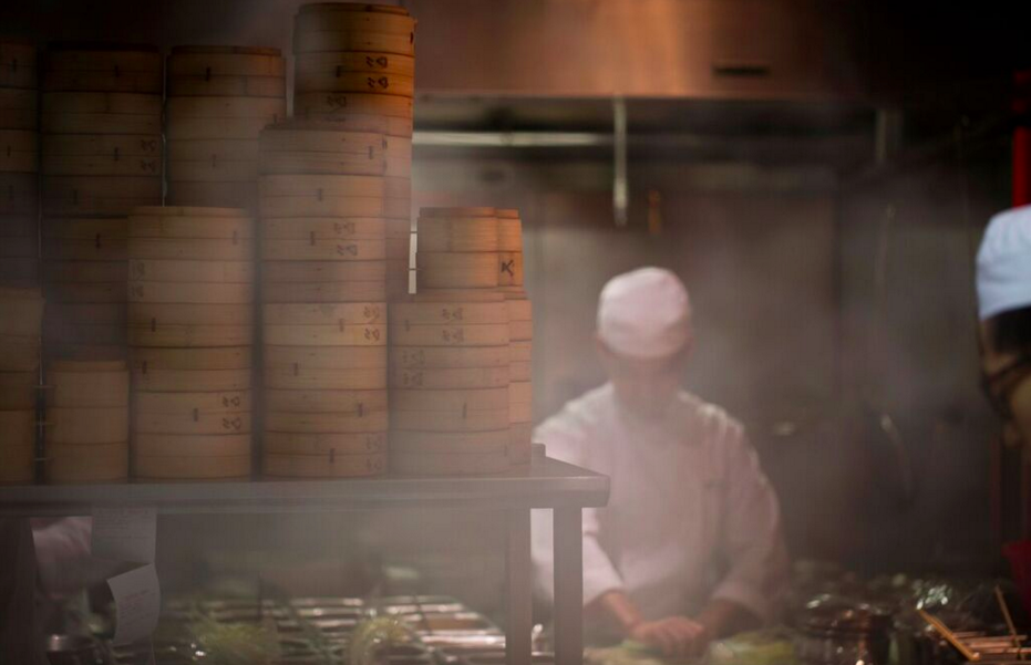 Yauatcha, an upscale dim sum teahouse concept from Hakkasan Group, will make its United States debut in The Galleria's forthcoming jewel box structure. 
