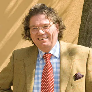Ernst Loosen: Archaeology's loss was wine's gain. (Courtesy Loosen Bros.)