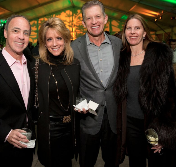 An Evening Picnic Makes This Green Gala a True Southern Charmer