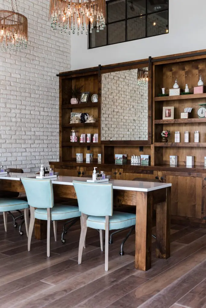 Vivian's Boutique Spa is open on the corner of Greenville and Ross avenues.