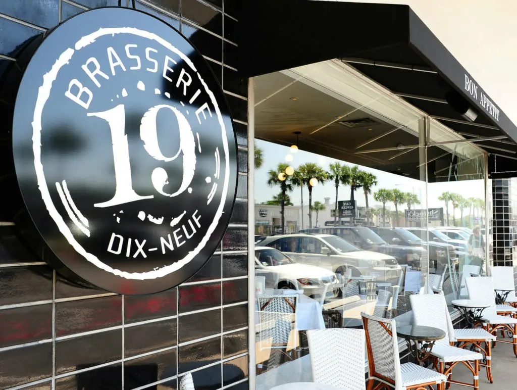 Brasserie 19's reputation spawned a parody account.