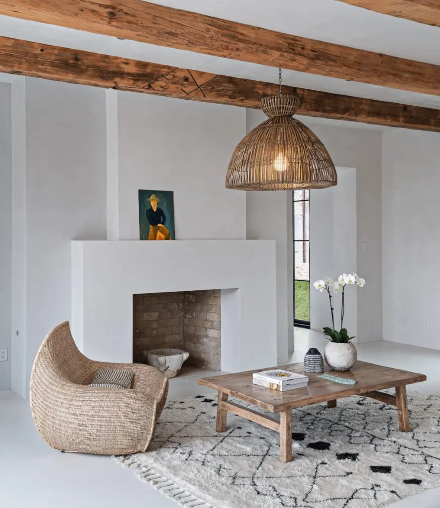 Winning Entry, Residential Architectural Design Over 3,500 Square Feet (TIE): Cusimano Architect (photo by Zac Seewald)