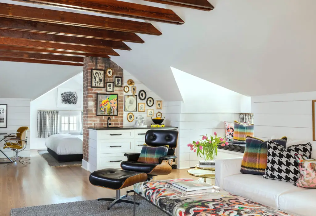 Winning Entry, Singular Space Bedroom (TIE): Creative Tonic Design (Julie Soefer Photography)