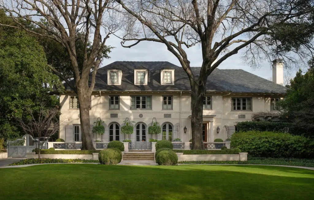 The Return of a Top Dallas Home Tour Showcases Beautiful Park Cities Preservation