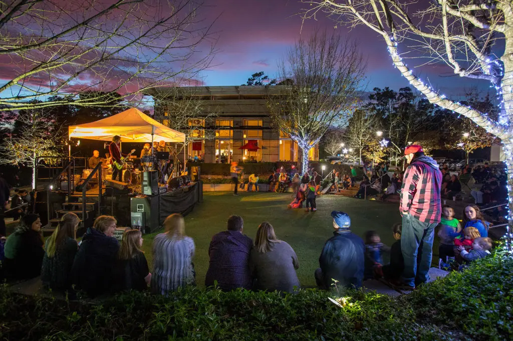 When Live Music and Retail Meet — Free Concerts in Districts Like CITYCENTRE, Century Square and GreenStreet Make Jamming Fun