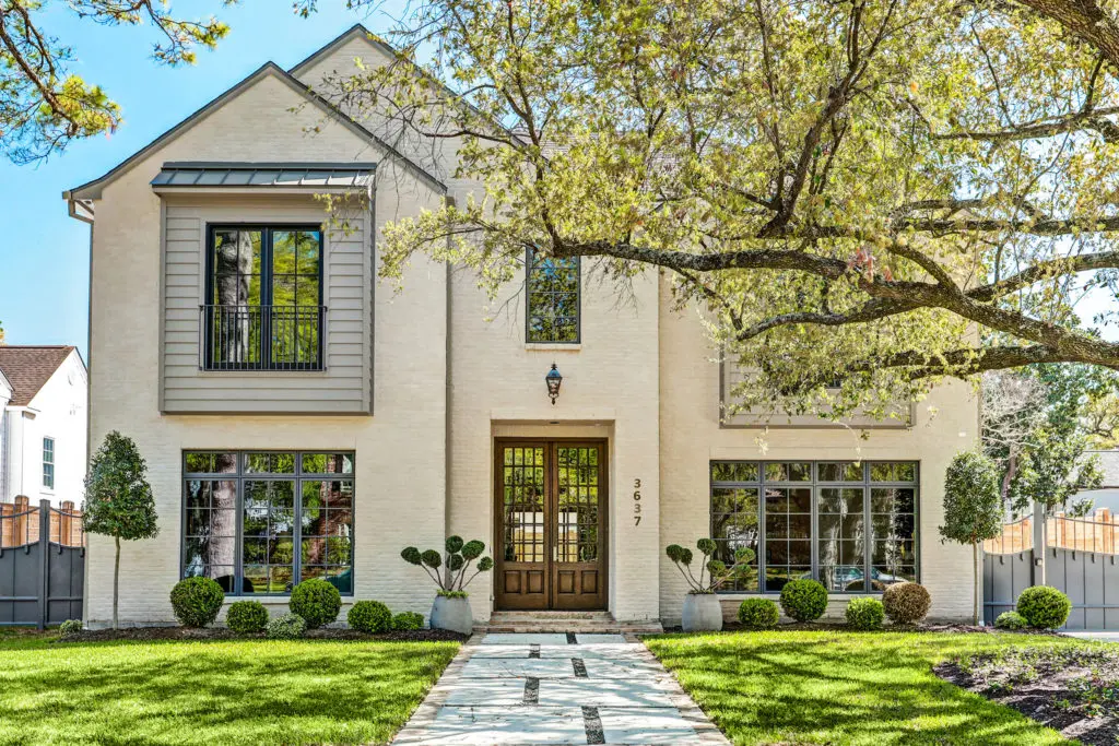 This Brand New River Oaks Dream House Brings the Best of Houston’s Most Coveted Neighborhood Home