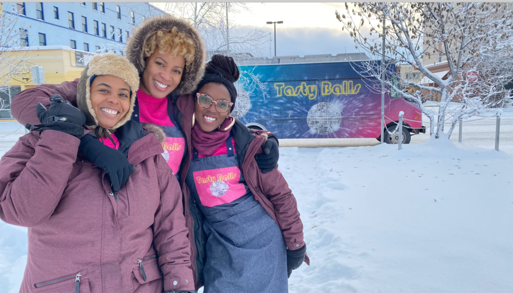 Texas Trio Conquers Alaska’s Freezing Cold, Wins Food Network’s $50,000 <em>Great Food Truck Race</em>