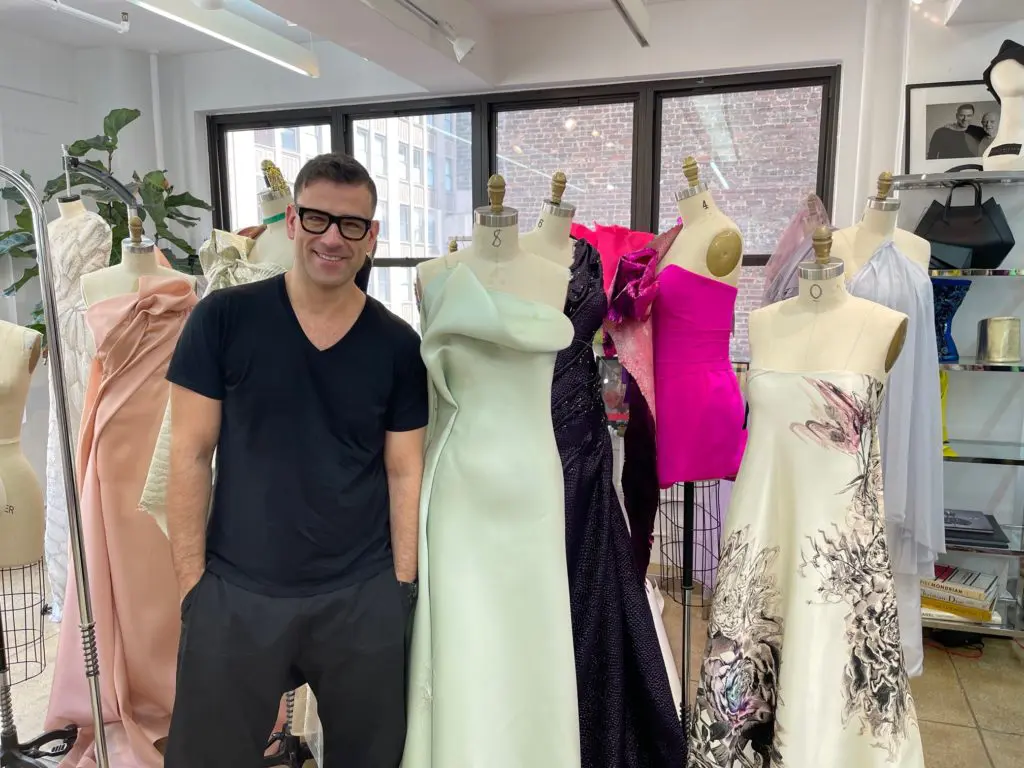 From New York to Houston With Style — Rubin Singer Brings His Glamorous Gowns to Elizabeth Anthony