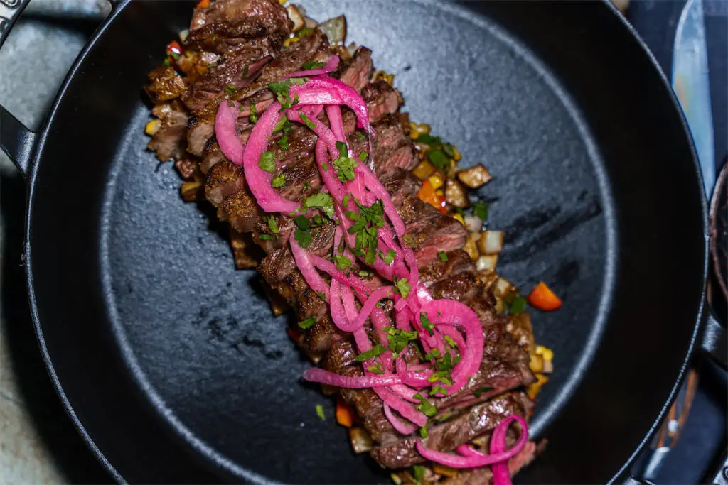 The Strip Steak Birria is a must-try entree at La Neta Cocina y Lounge. (Photo by  Mike Kirschbaum)