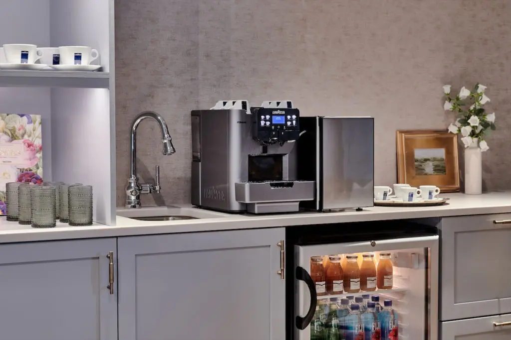 The coffee station in The Loutrel club room. (Photo by Courtesy of The Loutrel)