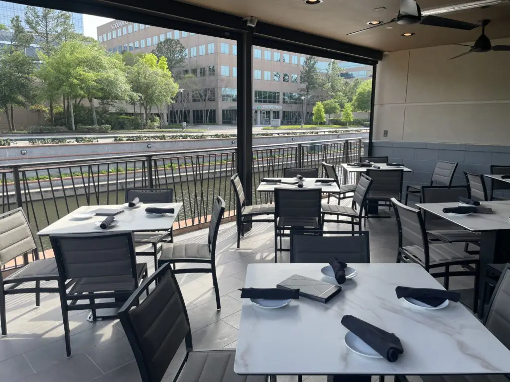 Woodlands Restaurant Pioneer Undergoes a Complete Renovation — Your First Look at the New Fleming’s Steakhouse