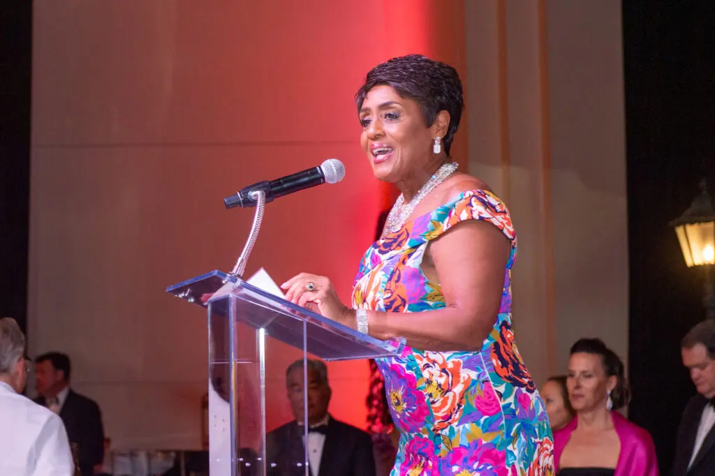 Emcee Linda Lorelle at Performing Arts Houston Kaleidoscope Ball. (Photo by Jacob Power)