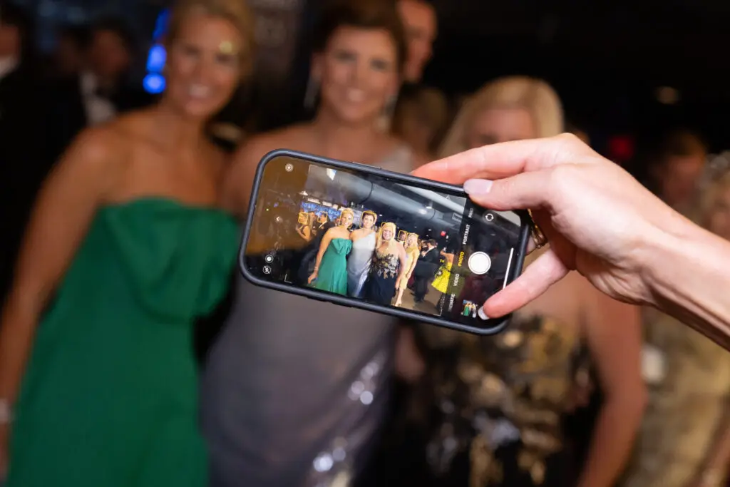 Guests numbered more than 630 at the Children's Fund gala, 'An Evening of Mystère,' held at the 713 Music Hall (Photo by Wilson Parish)