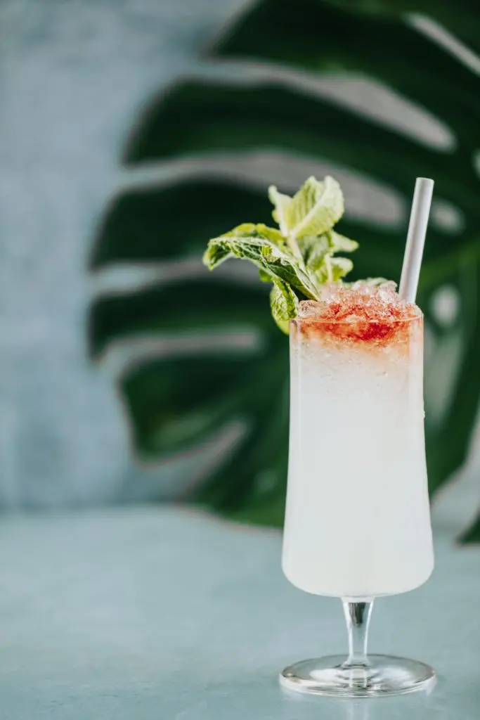 The Highland Park Swizzle
