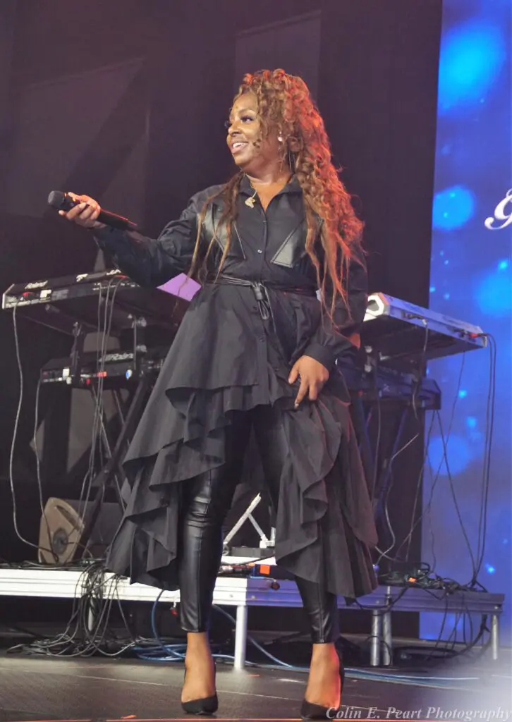 Ledisi performing at the Phi Beta Sigma International Conference Grand Orchid Ball at the George R. Brown Convention Center.