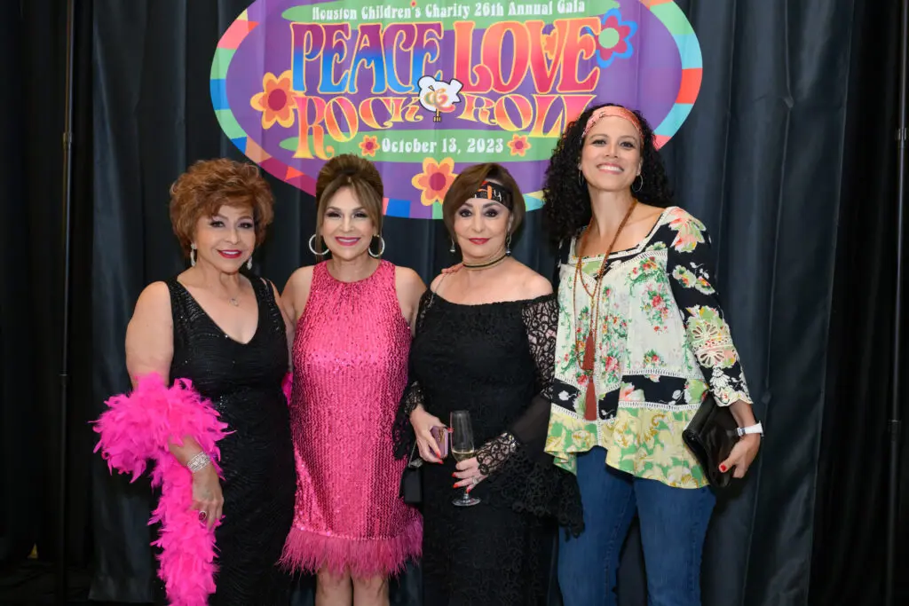 Honoree Trini Mendenhall, Mary Theresa Derr, Patricia Parish, Lilliana Veloz at the Houston Children's Charity Gala (Photo by Quy Tran)