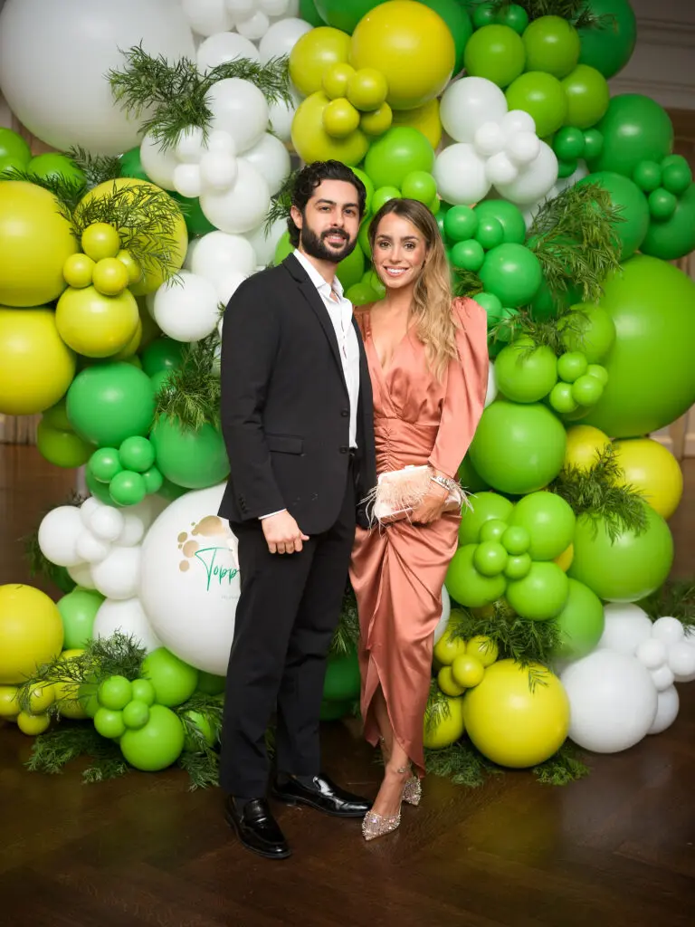 Aurian & Abigail Norouzi at the Homemade Hope dinner.  (Photo by Daniel Ortiz)