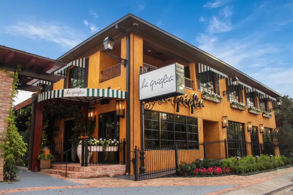 Billionaire Tilman Fertitta’s New La Griglia Restaurant Wows With a Retractable Roof, $1 Million Patio, a Formal Vibe and the Same High-Powered Crowd