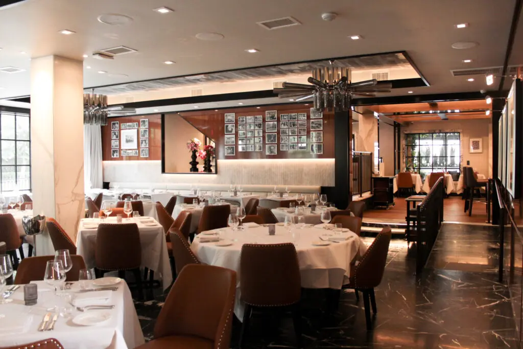 The main dining room of the new La Griglia speaks to a more sophisticated vibe than that of the original (Photo courtesy of Landry's Inc.)