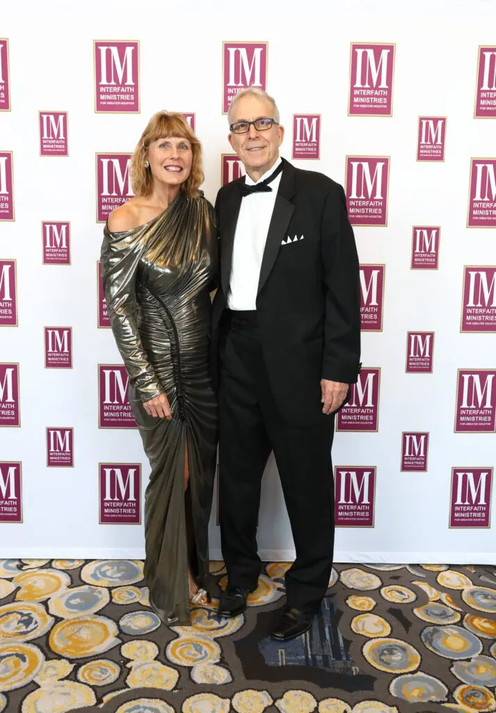 Ann & Ron Kaesermann at Interfaith Ministries annual Tapestry Gala at the Hilton Americas-Houston. (Photo by Quy Tran)