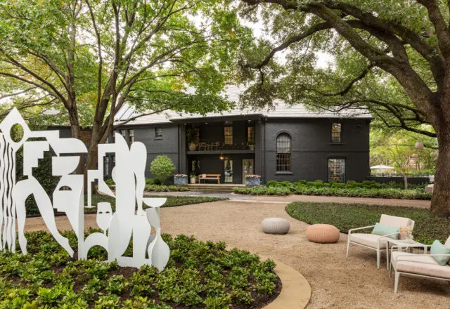 Front Landscape: Melissa Gerstle, Melissa Gerstle Design (Photo by Nickolas Sargent) 