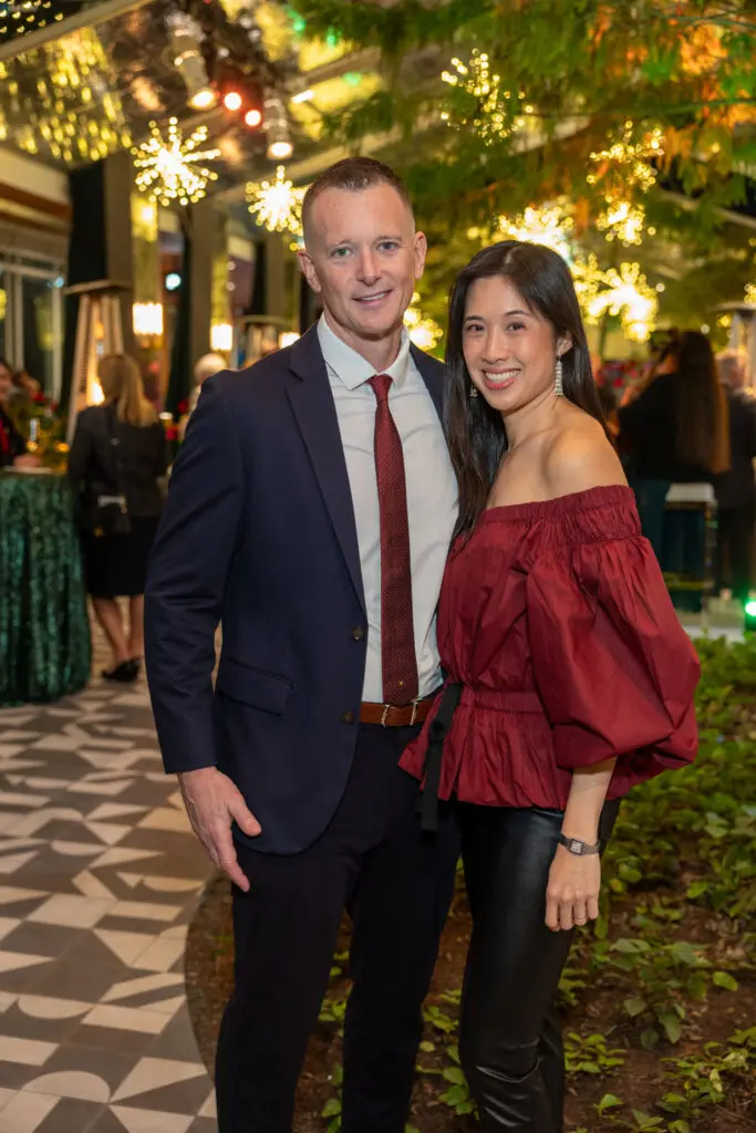 Jake & Carolyn Sabat at Texas Children's Hospital Ambassadors holiday party. (Photo by Jenny Antill/Texas Children's Hospital)