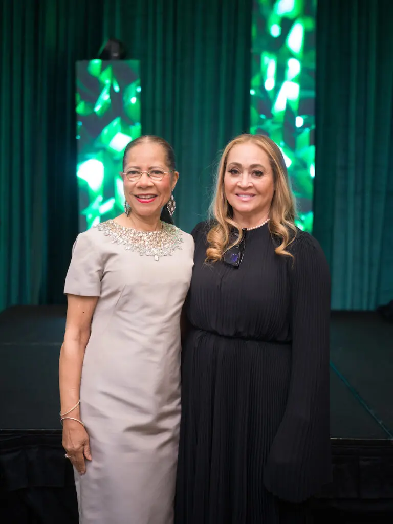 Merele Yarborough, Gaynell Drexler at The Social Book's Houston Treasures awards dinner (Photo by Daniel Ortiz)