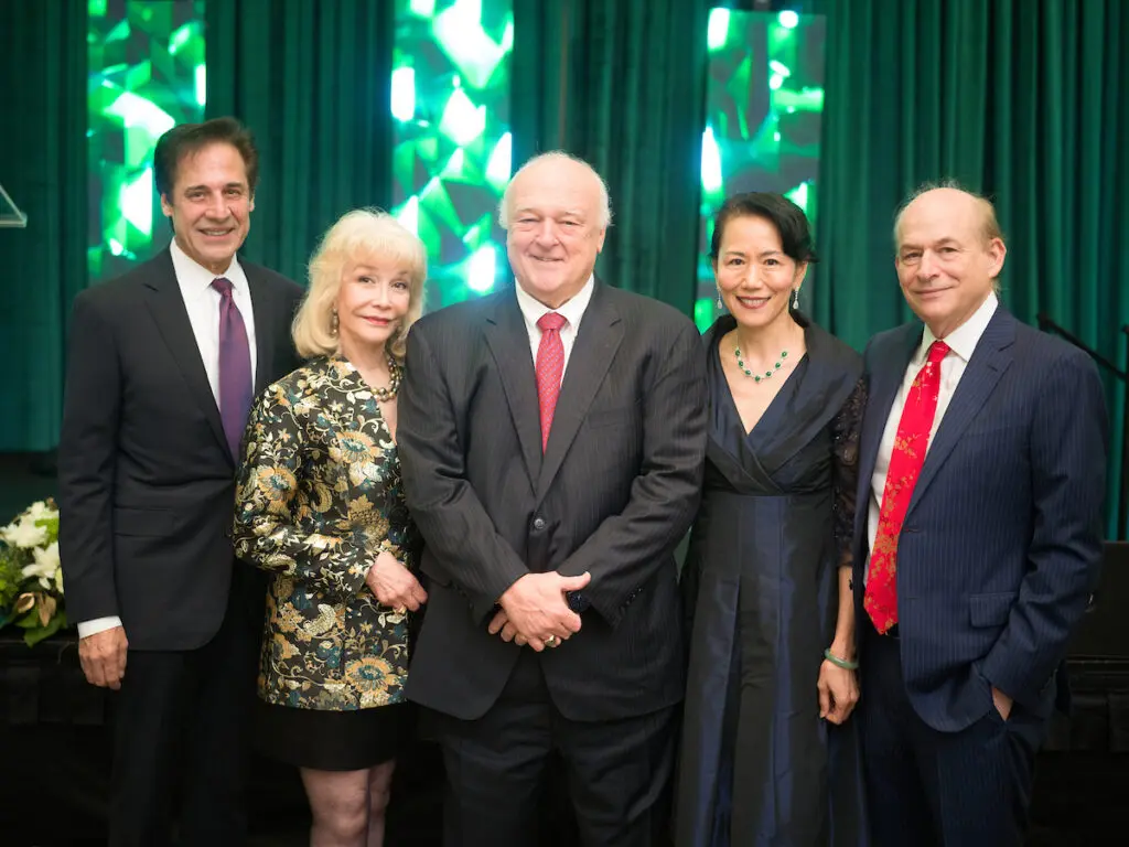 Dan & Susan Boggio, Bucky Allshouse, Y. Ping Sun & David Leebron at The Social Book's Houston Treasures awards dinner  at the Omni Houston Hotel (Photo by Daniel Ortiz)