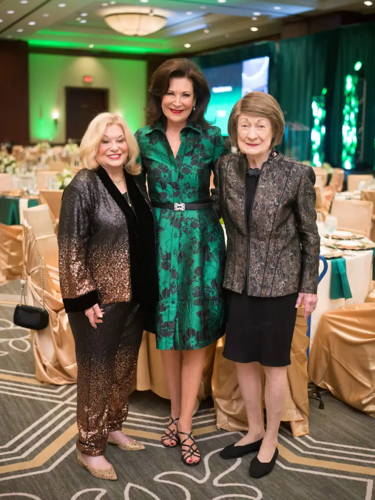 Sidney Faust, Betth Hrncir, Cora Sue Mach at The Social Book's Houston Treasures awards dinner (Photo by Daniel Ortiz)