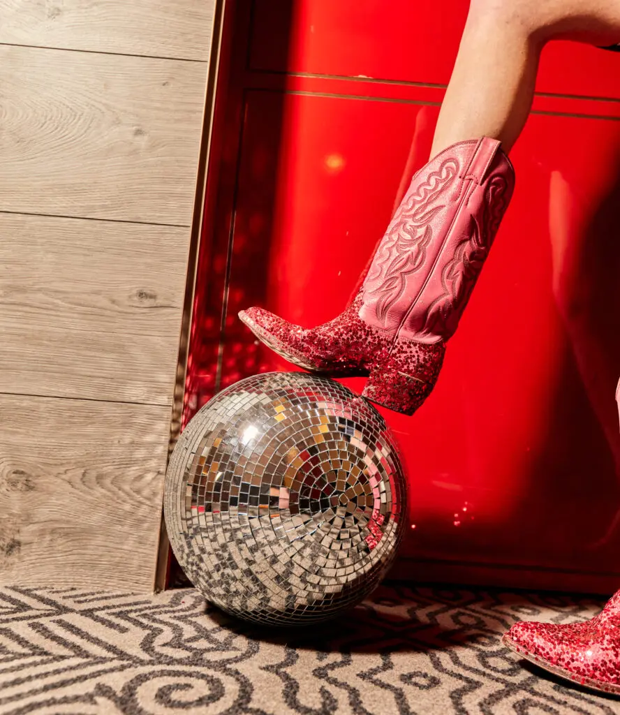 The countdown to midnight is on, and Disco Heaven awaits.