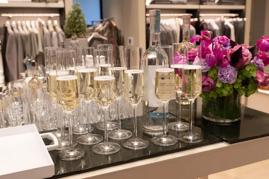 Flutes of bubbles at Korshak (Photo by George Fiala)