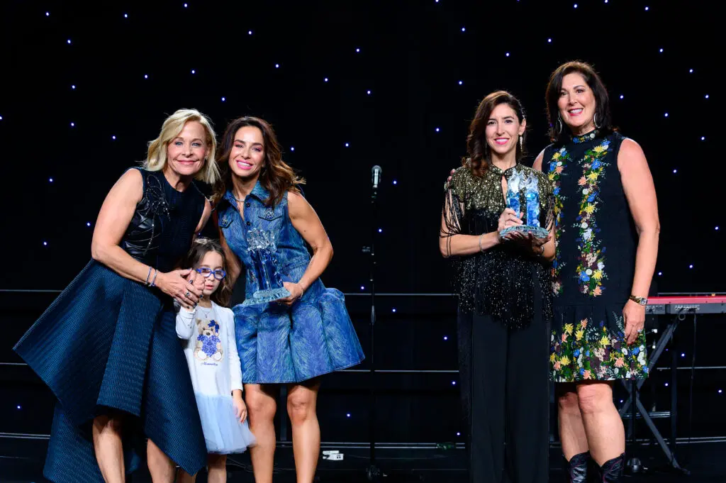 Alexander JFS past president Sandi Helfman Wolf, Rori Feldman, Caroline Rosen Funk, Debra Cohen at JFS LiVE! 2023 (Photo by Mark Katz, Michelle West, Jeff Fitlow)