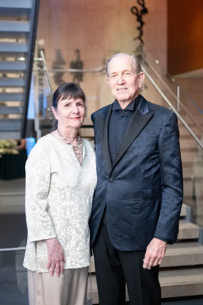 Leslie & Brad Bucher at the Asia Society Texas Tiger Ball 'Celebrating Magnificent Asia' (Photo by Daniel Ortiz)
