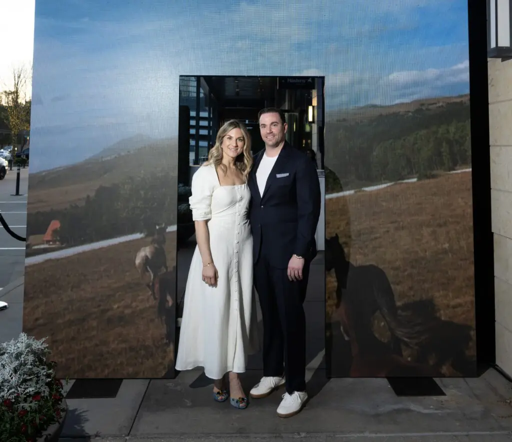 Jodi Kahn, host Bradley Belen at the grand opening of Swedish bedmaker Hästens in River Oaks District. (Photo by Daniel Ortiz)