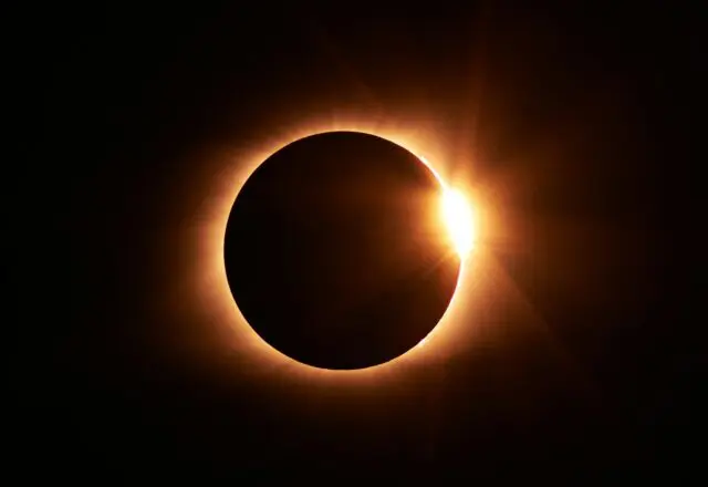 The solar eclipse is a big deal in Texas. (Photo by Jongsun Lee)