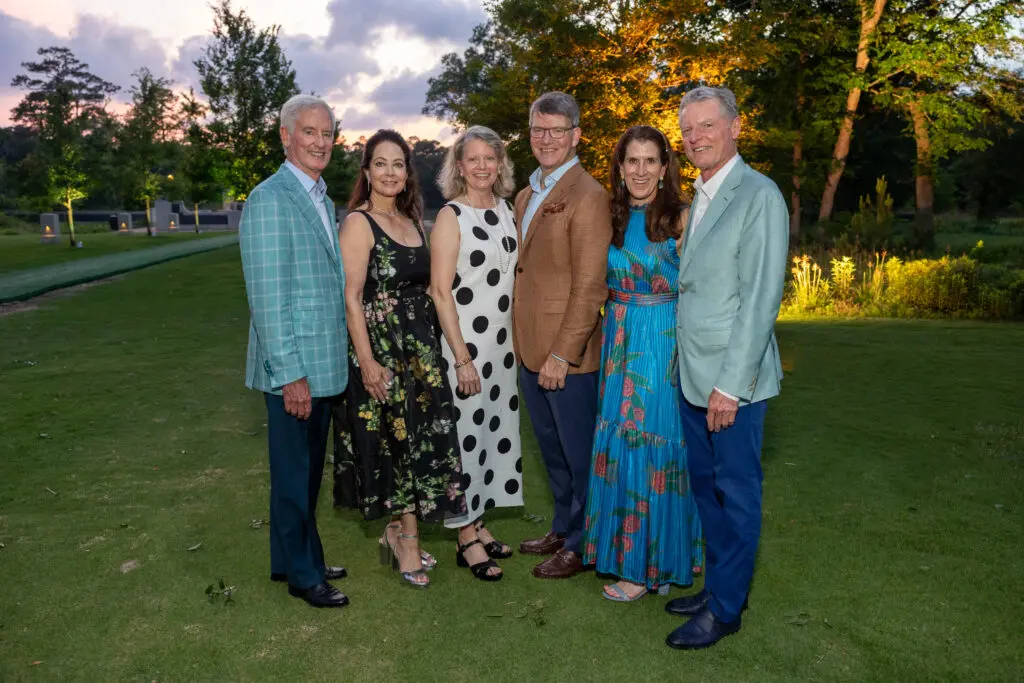 Event chairs Paul & Karol Barnhart, Diane & David Modesett, Kate & Steve Gibson at the Memorial Park Conservancy 100th anniversary dinner. (Photo by Jenny Antill)