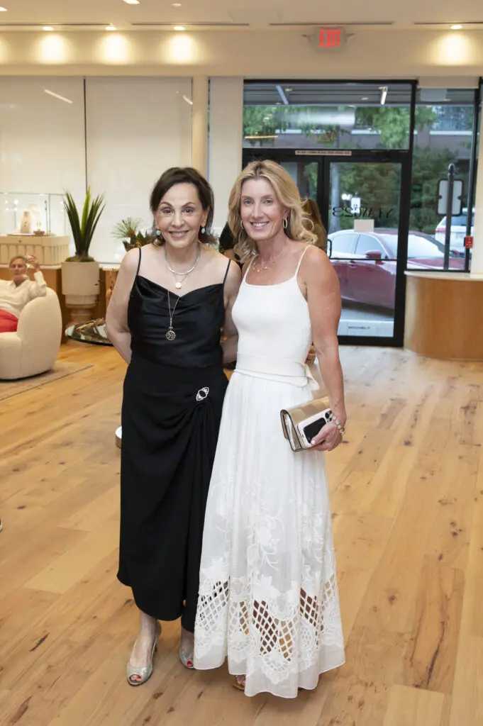 Joanne Teichman and Lisa Rocchio (Photo by Tamytha Cameron)