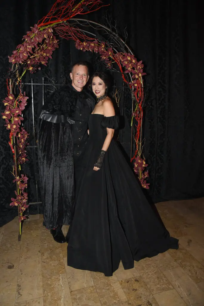 Jake & Carolyn Sabbat at the Children's Museum Houston 'Noir Ball'