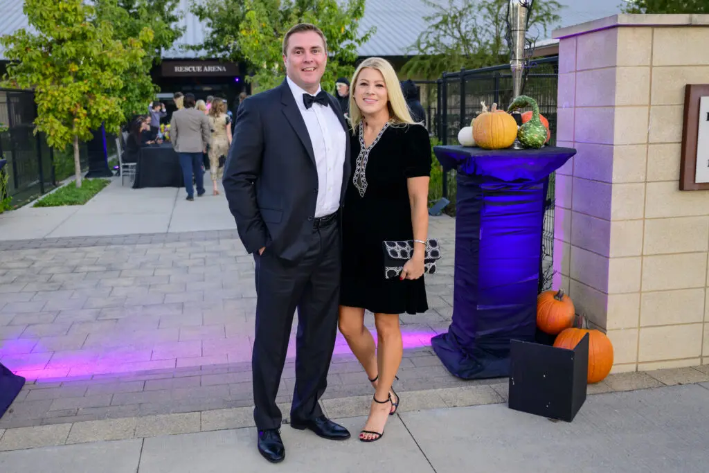 Justin & Amy Lee at the Houston SPCA 2024 Howl-O-Ween Ball celebrating 100 years (Photo by Michelle Watson, CatchlightGroup.com)