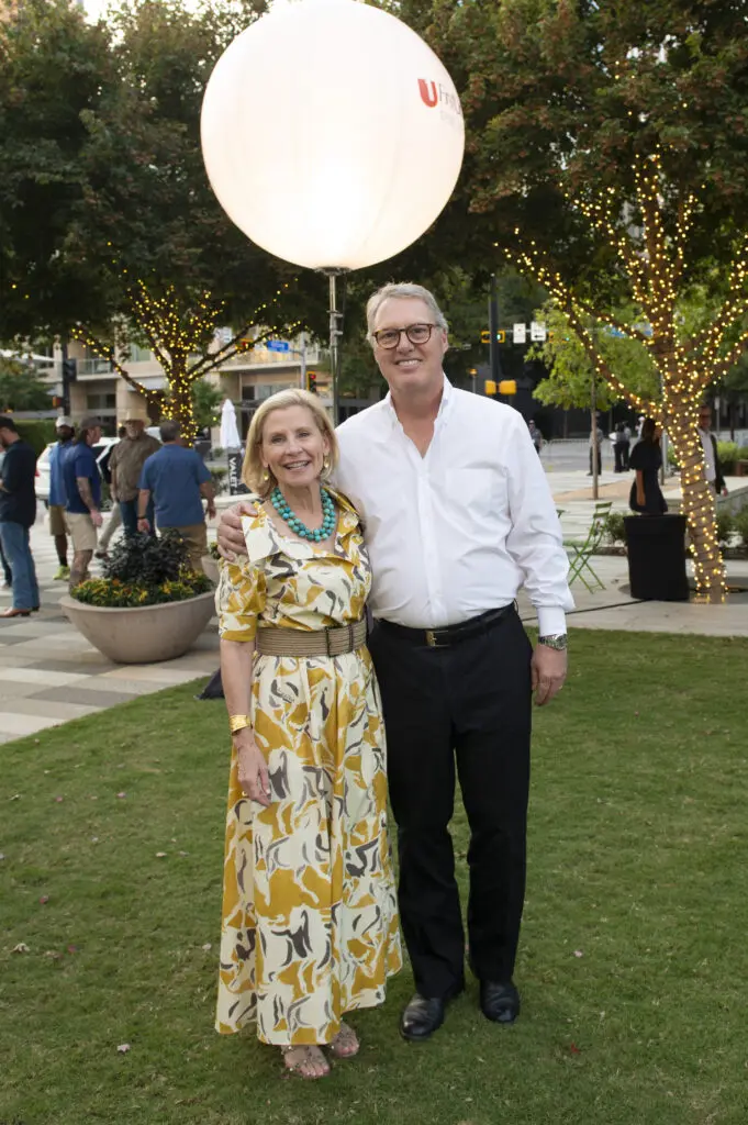 Nancy Perot, Rod Jones (Photo by Tamytha Cameron and Celeste Cass)
