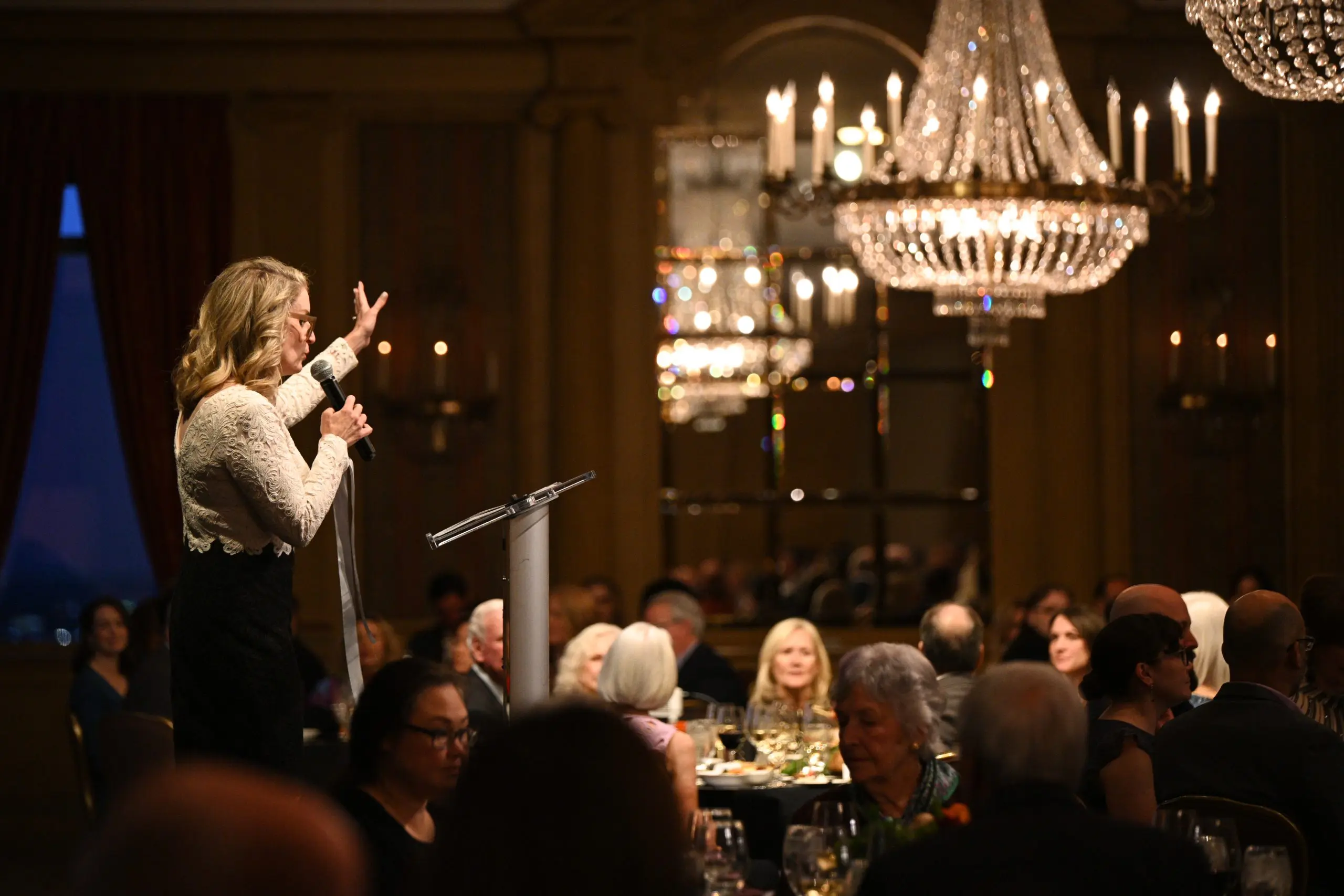 Angela Turner Wilson greets patrons at Dinner With The Stars. (Photo by Forever Photography)