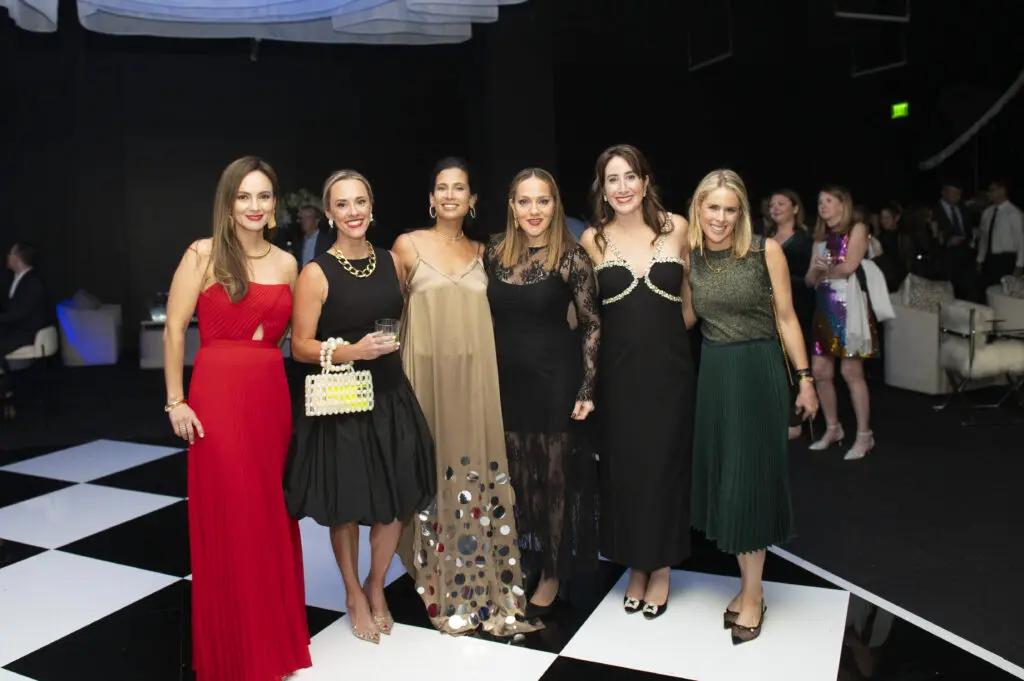 Magda Veja, Ashley Chellgren, Catalina Gonzalez Jorba, Maria Zajia, Geraldine Parker, and Meredith Abbott (Photo by Tamytha Cameron)