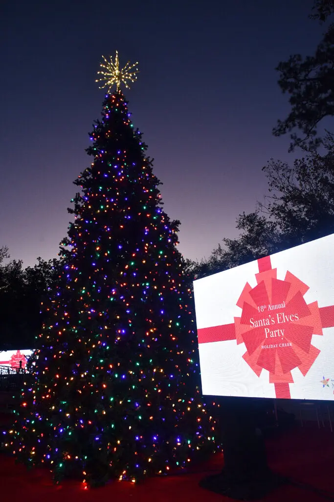 Holiday decor by The Events Company at the Fertitta family home in River Oaks