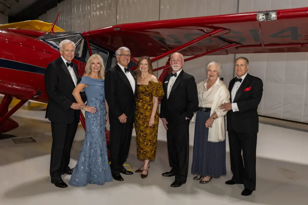 Co-chairs Bill King & Cheryl Boblitt
King, honoree Scott Rozzell, museum past board chair Susan Bloom, gala co-chair Steven Biegel, gala co-chairs Penny & Dennis Murphree at the Lone Star Flight Museum Gala. (Photo by Emily Jaschke)