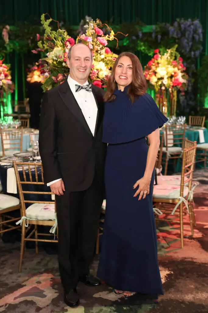 Gary Ginstling & Marta Lederer at the Houston Symphony ball. (Photo by Priscilla Dickson)