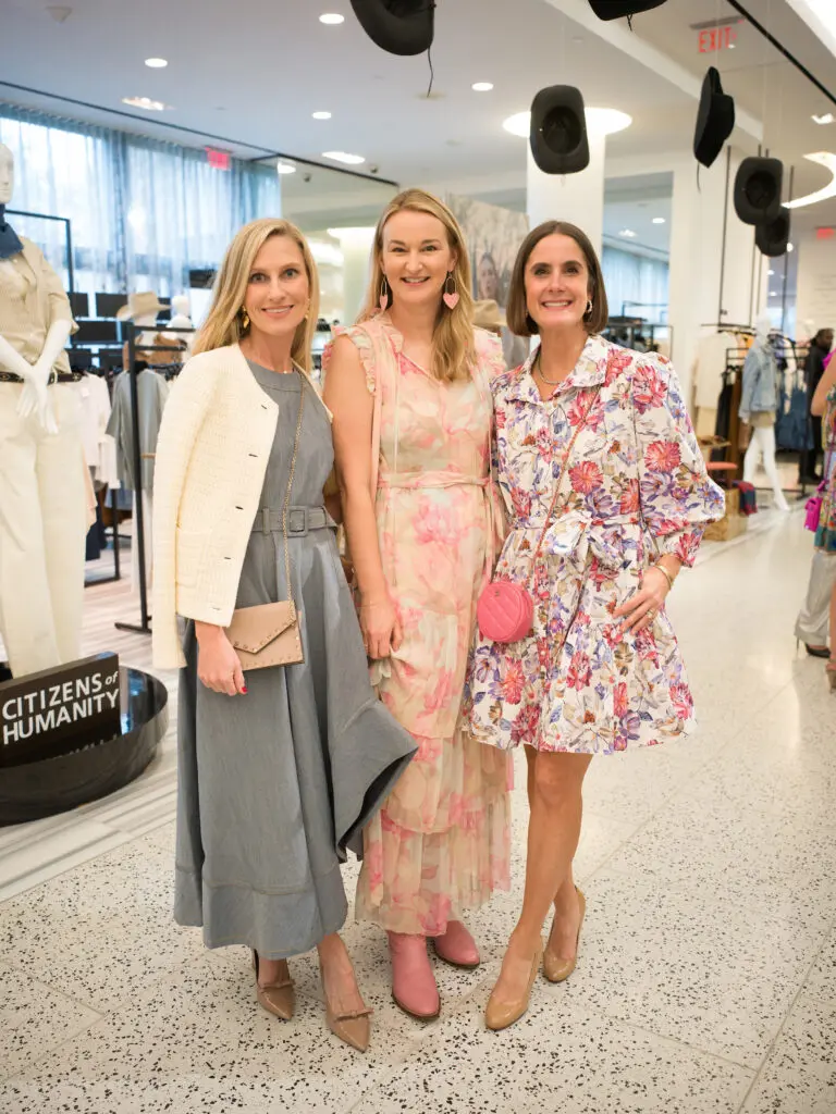 Jamie Burns, Jennifer Cope, Jen Weber at the Galentine's Day Dec My Room fundraiser. (Photo by Daniel Ortiz)
