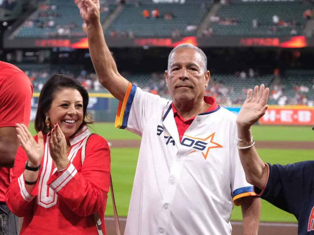 Lauren Sampson loves seeing her dad Kelvin Sampson embracing the moment. (Photo by F. Carter Smith)