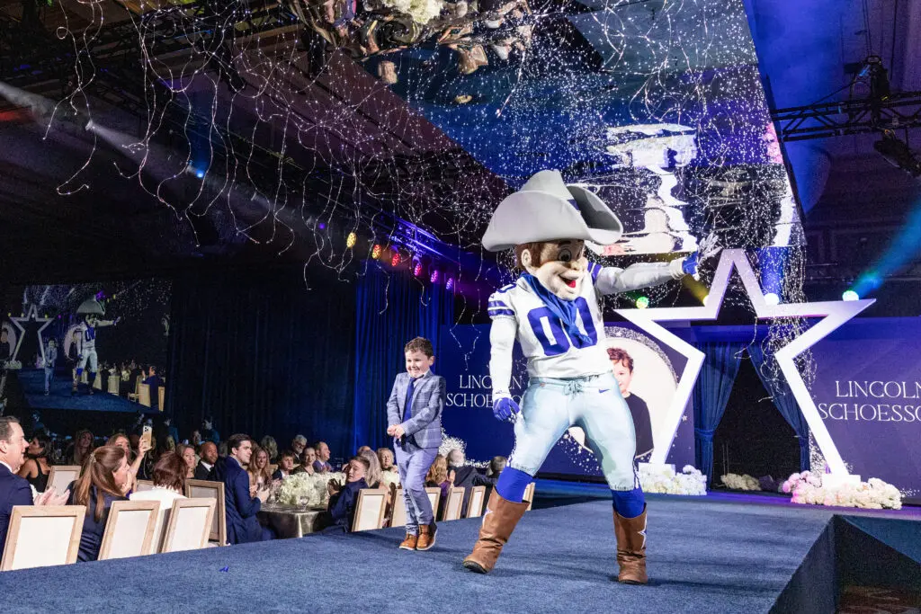 Lincoln Schoessow and Rowdy (Photo by Tiffany Sage for BFA)